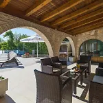 Casa Travertina *