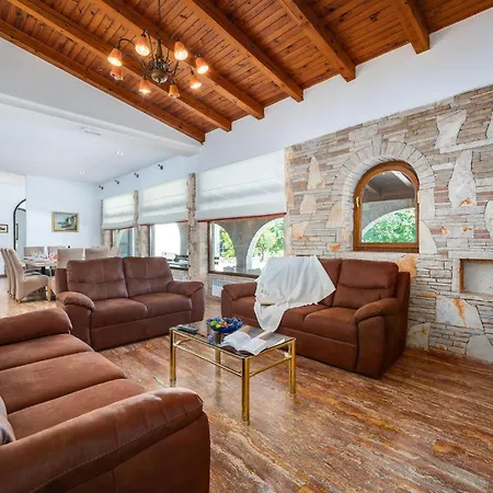 بيت للعطل Casa Travertina