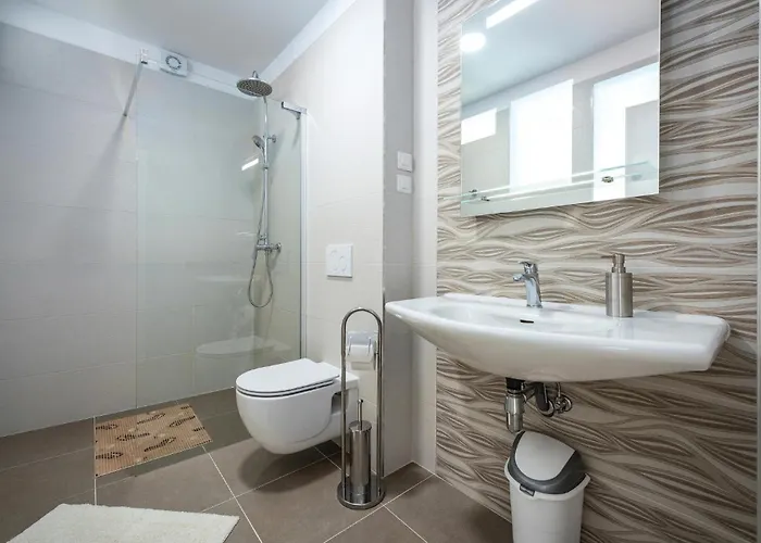 Casa Travertina Vikendica Ruhci